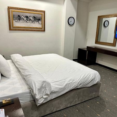 Mudan Hotel And Suite อิสลามาบัด ภายนอก รูปภาพ