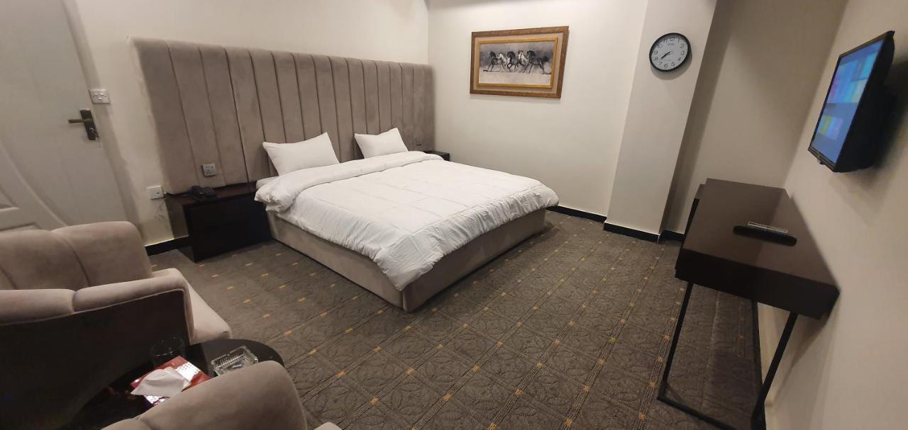 Mudan Hotel And Suite อิสลามาบัด ภายนอก รูปภาพ